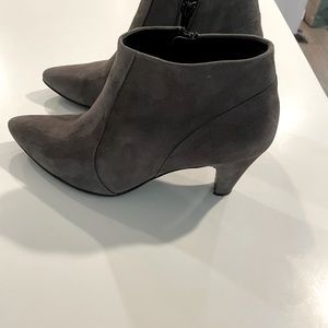 Paul Green gray suede booties - Size 9